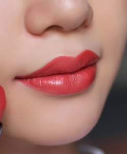 Son-Burberry-409-Honeysuckle-Lip-Velvet