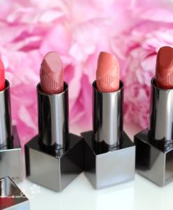 Son-moi-Burberry-Kisses-Pomegranate-Pink-41
